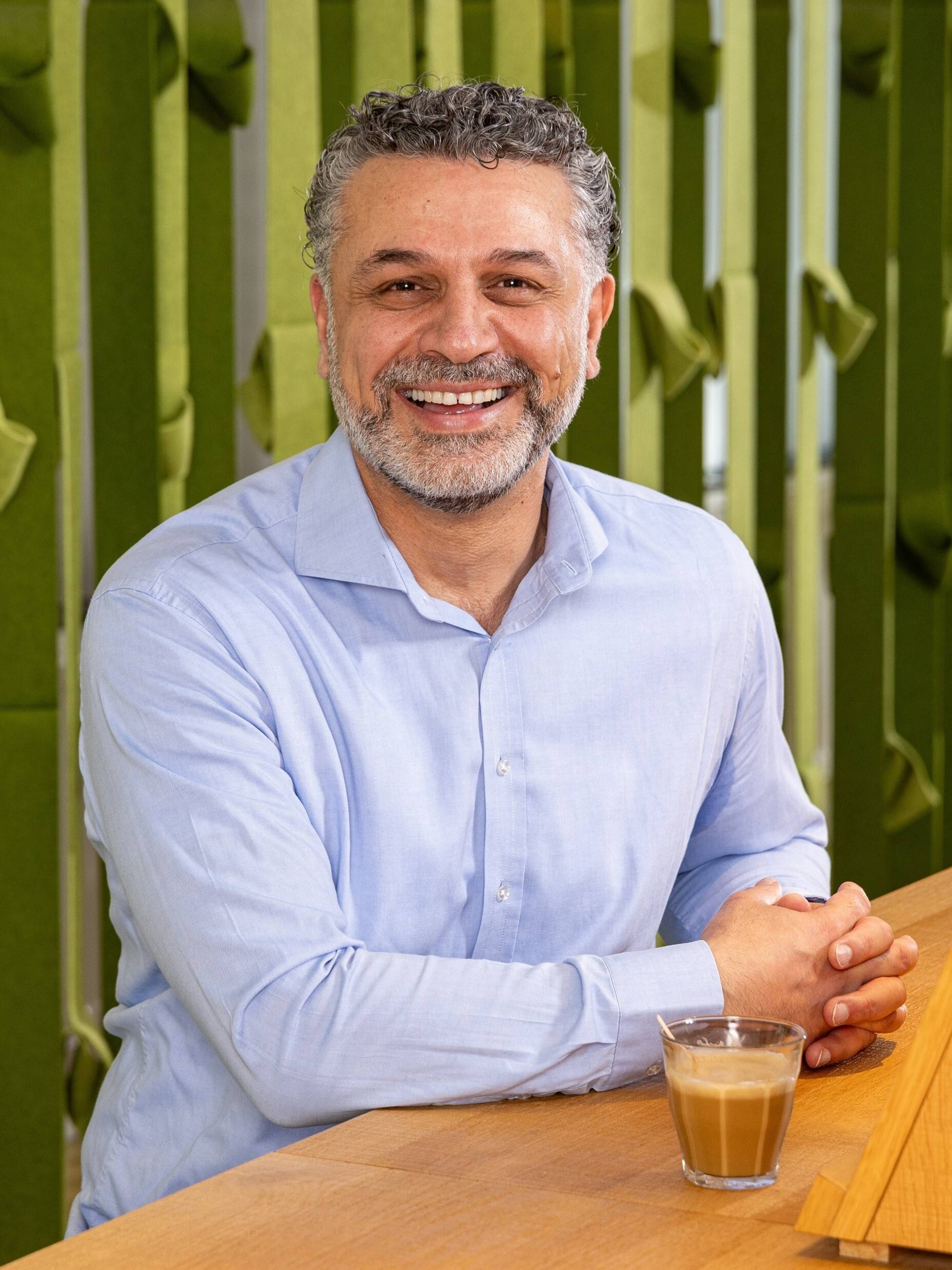 Ammar  Selman