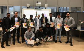Kandidaten ontvangen mbo-diploma Assistent Logistiek