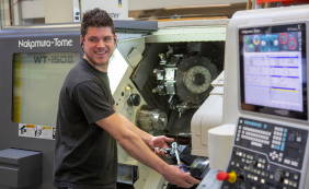 Werken én leren in de technische industrie?